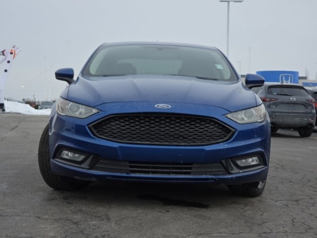 Used 2017 Ford Fusion SE w/ Equipment Group 201A image 9