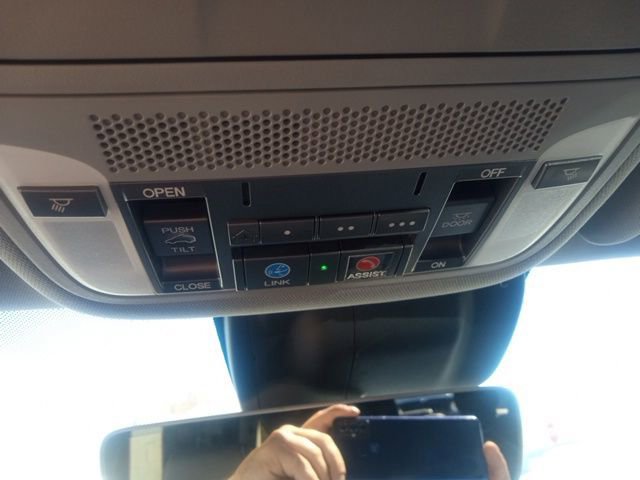 Used 2019 Acura MDX SH-AWD w/ Technology Package image 24