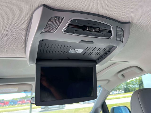 Used 2017 Toyota Sienna XLE w/ XLE Navigation Package FWD image 28
