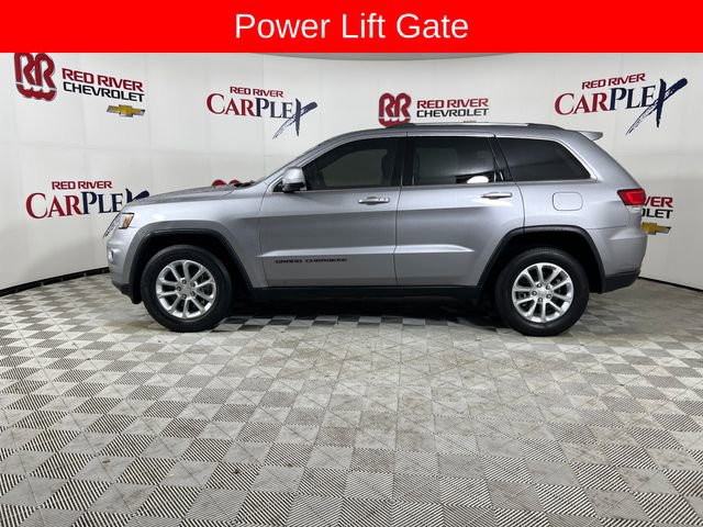Used 2021 Jeep Grand Cherokee Laredo RWD image 4