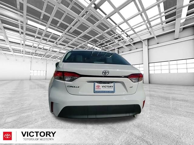 Certified 2025 Toyota Corolla LE image 5