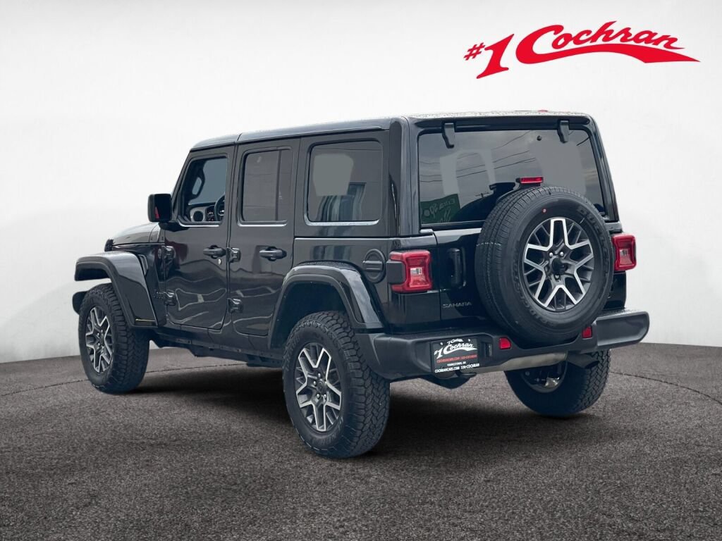 Used 2025 Jeep Wrangler Unlimited Sahara AWD/4WD image 26