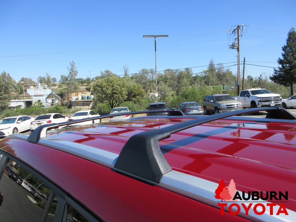 New 2026 Toyota Highlander XLE image 8