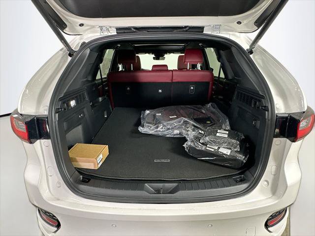 New 2026 MAZDA CX-70 3.3 Turbo S w/ Premium Package AWD/4WD image 24