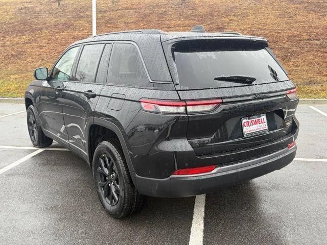 New 2026 Jeep Grand Cherokee Altitude AWD/4WD image 5