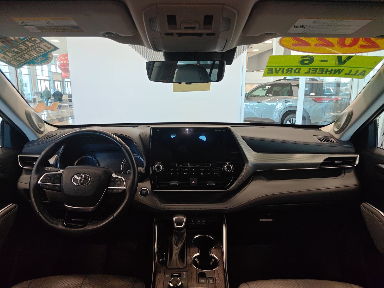 Used 2022 Toyota Highlander Platinum image 37
