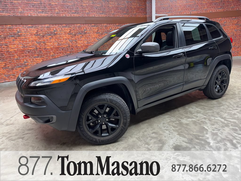 Used 2018 Jeep Cherokee Trailhawk w/ Comfort/Convenience Group