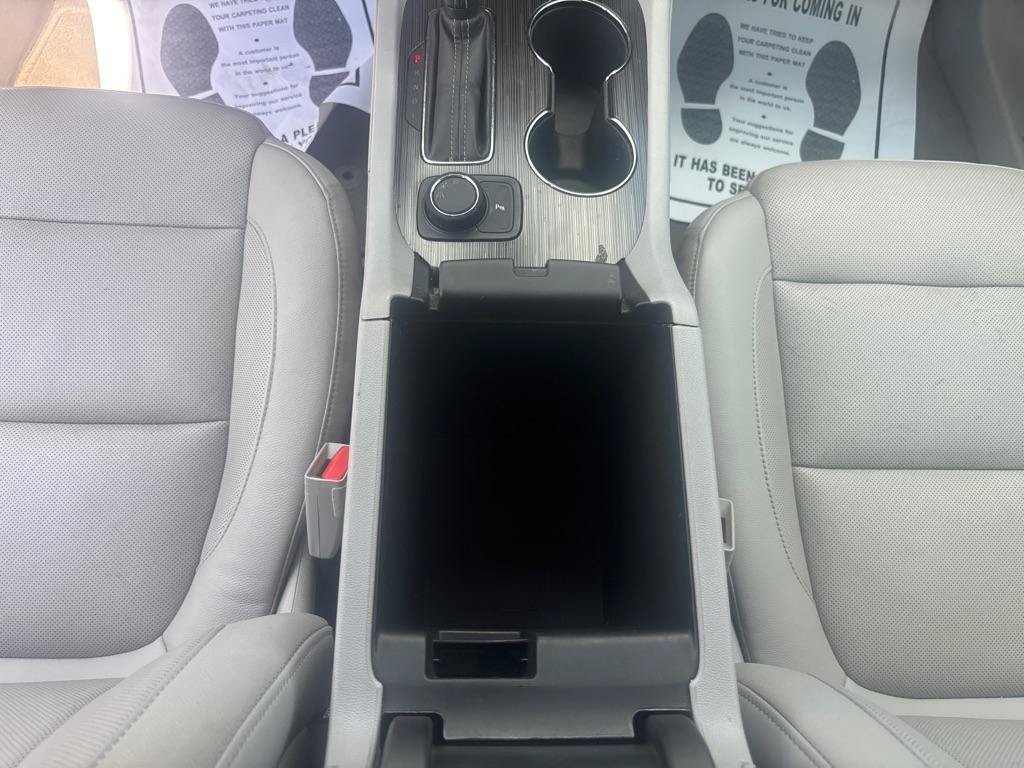 Used 2019 GMC Acadia SLT FWD image 24
