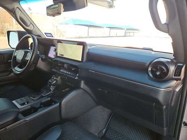 Used 2024 Toyota Land Cruiser image 22