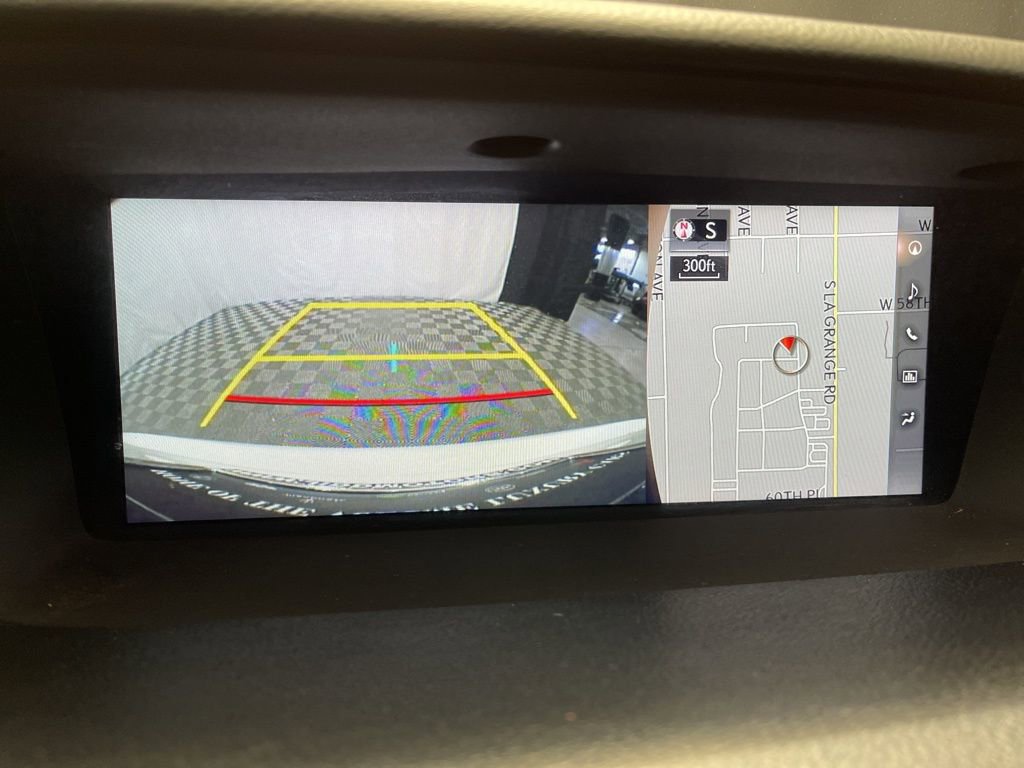 Used 2016 Lexus GS 200t w/ Premium Package image 17