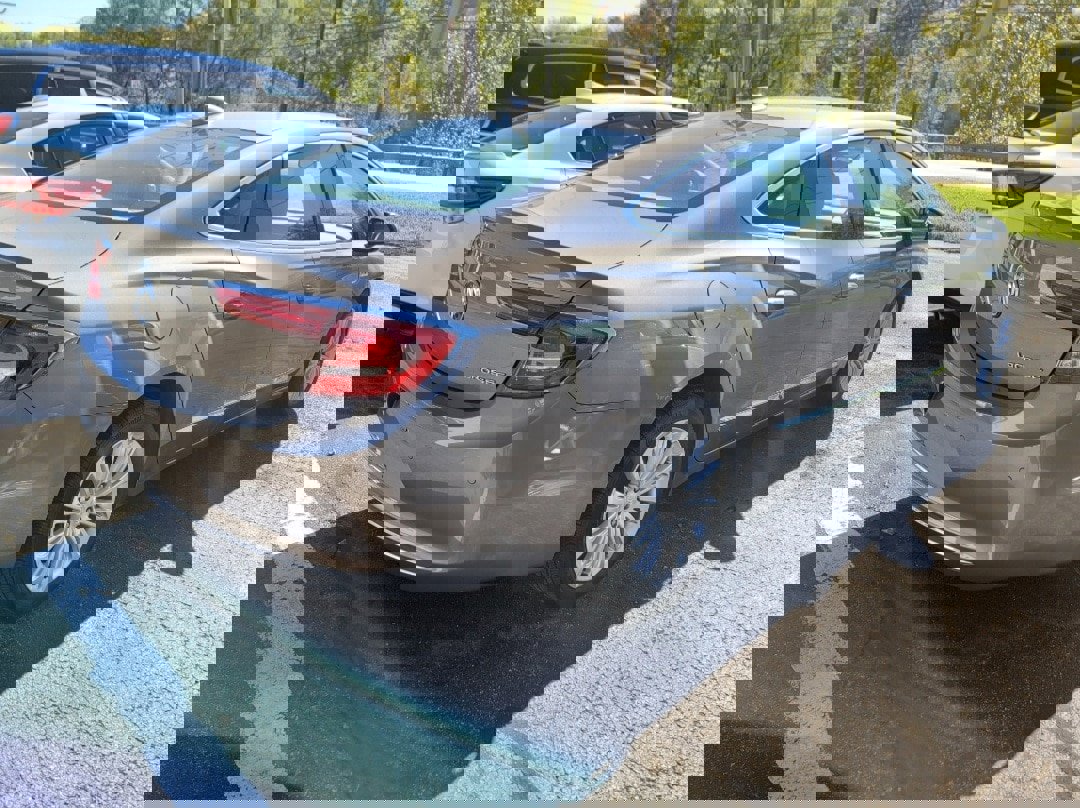 Used 2018 Buick LaCrosse Essence w/ Sights and Sounds Package image 15