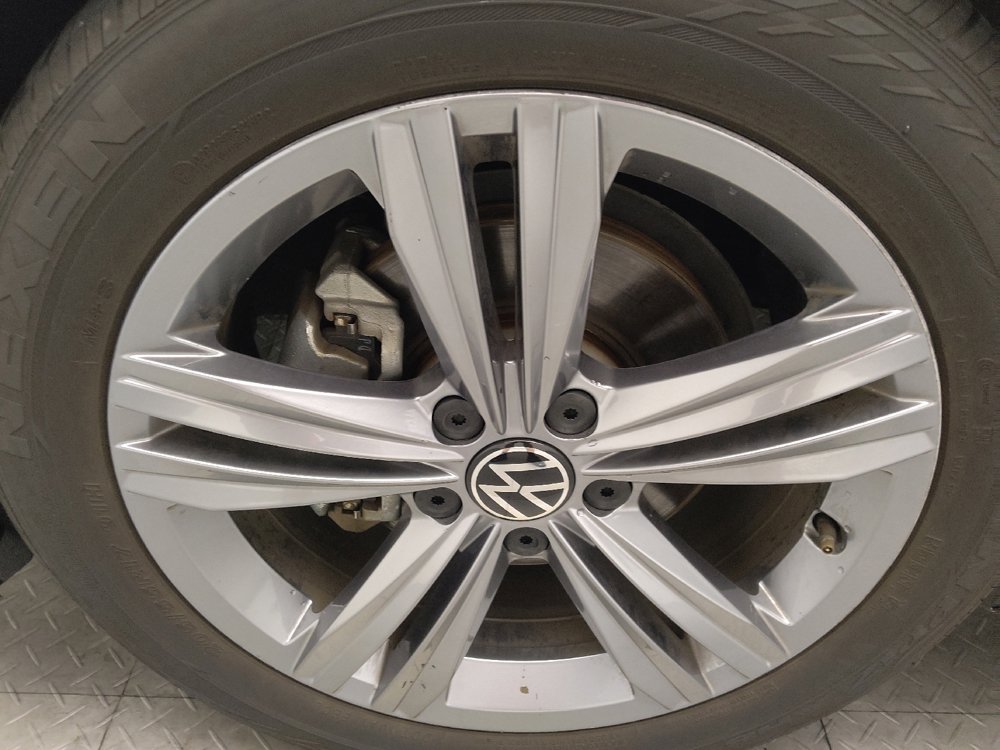 Used 2024 Volkswagen Jetta SE image 31