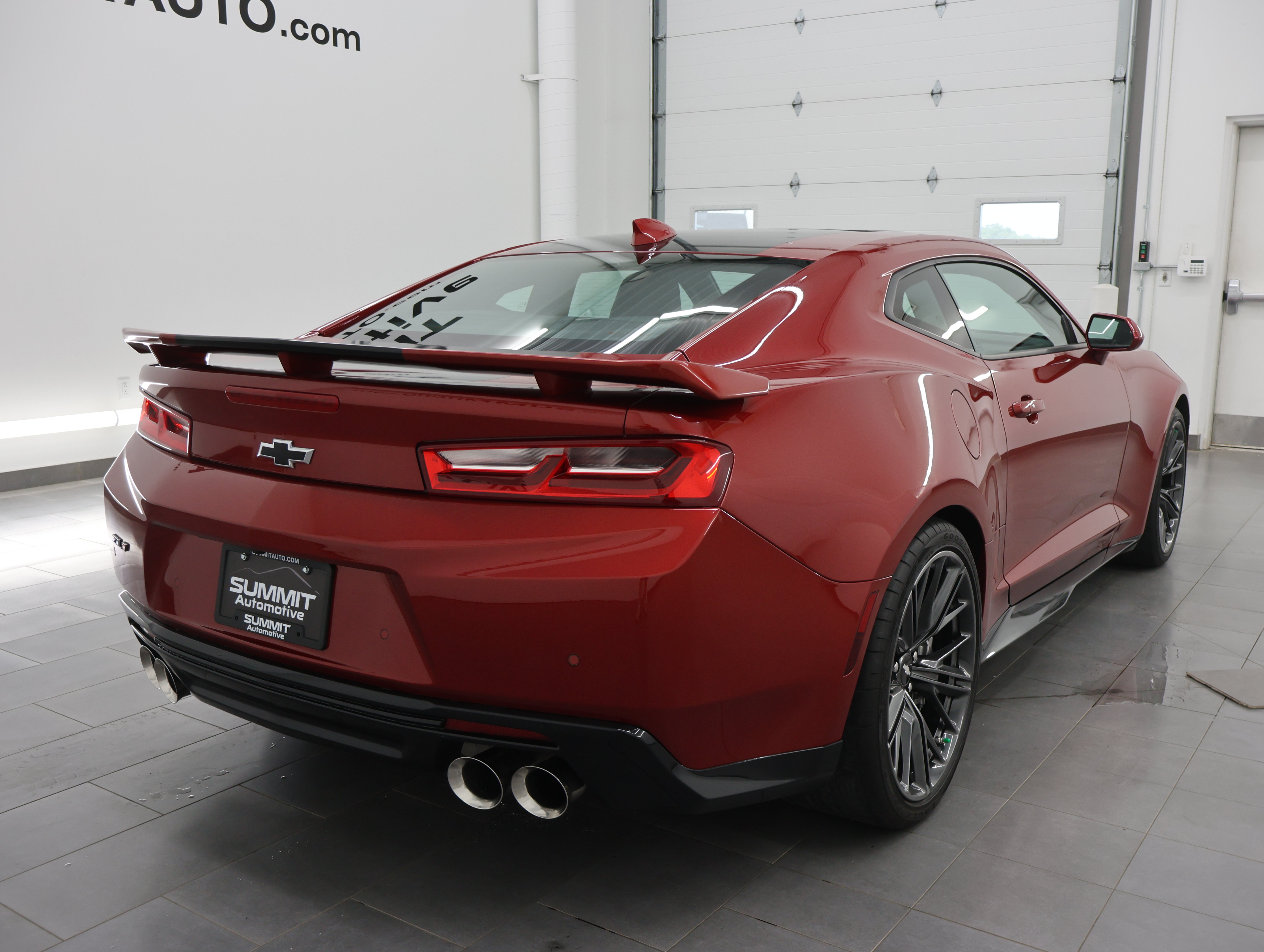 Used 2017 Chevrolet Camaro ZL1 RWD image 5