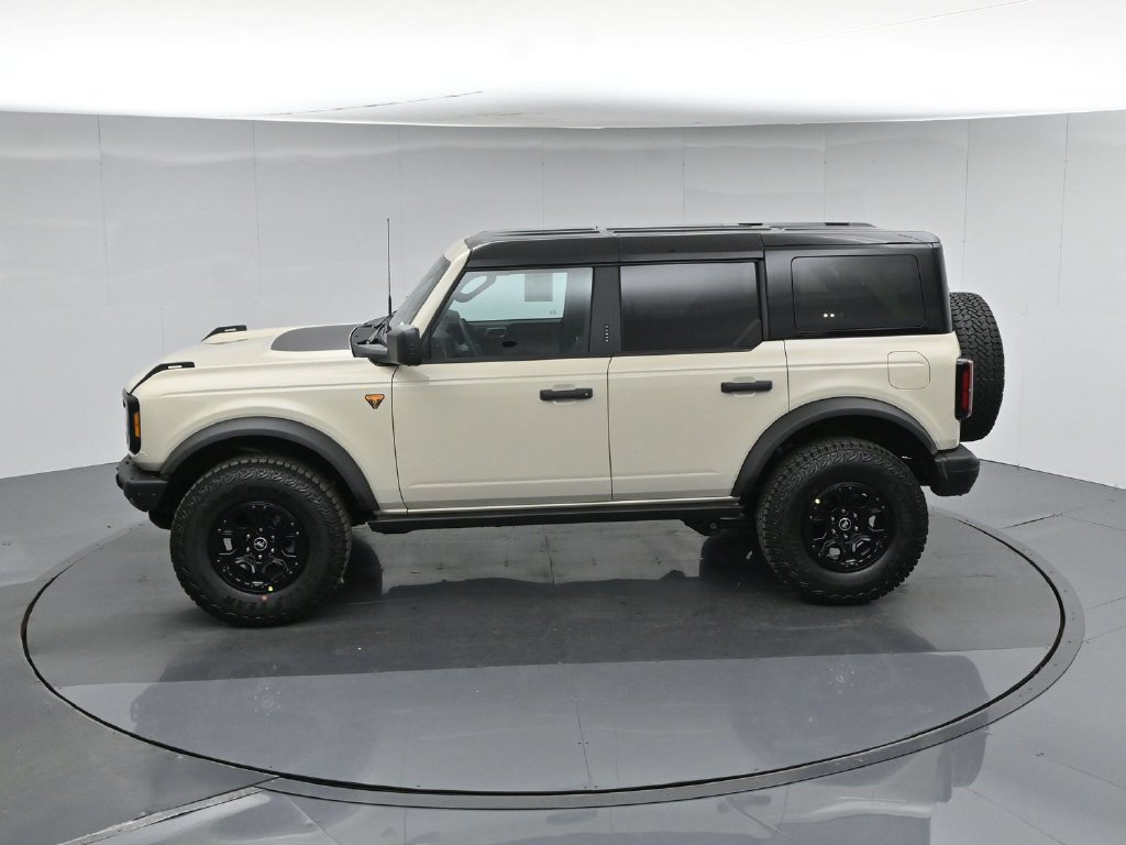 New 2026 Ford Bronco Badlands w/ Wildtrak Package AWD/4WD image 43