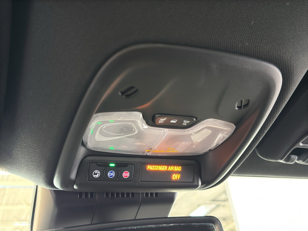 Used 2023 Chevrolet Colorado Z71 w/ Z71 Convenience Package 2 image 34