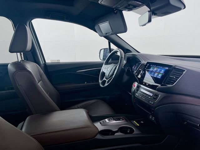 Used 2024 Honda Passport EX-L image 9