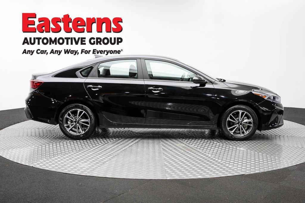 Used 2024 Kia Forte LXS FWD image 4