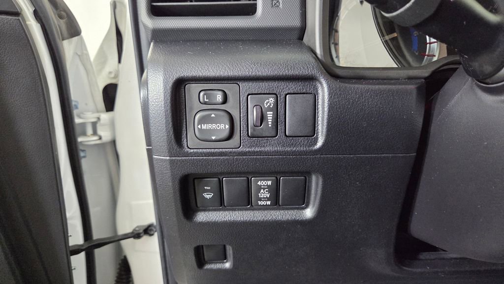Used 2019 Toyota 4Runner TRD Off-Road Premium AWD/4WD image 20