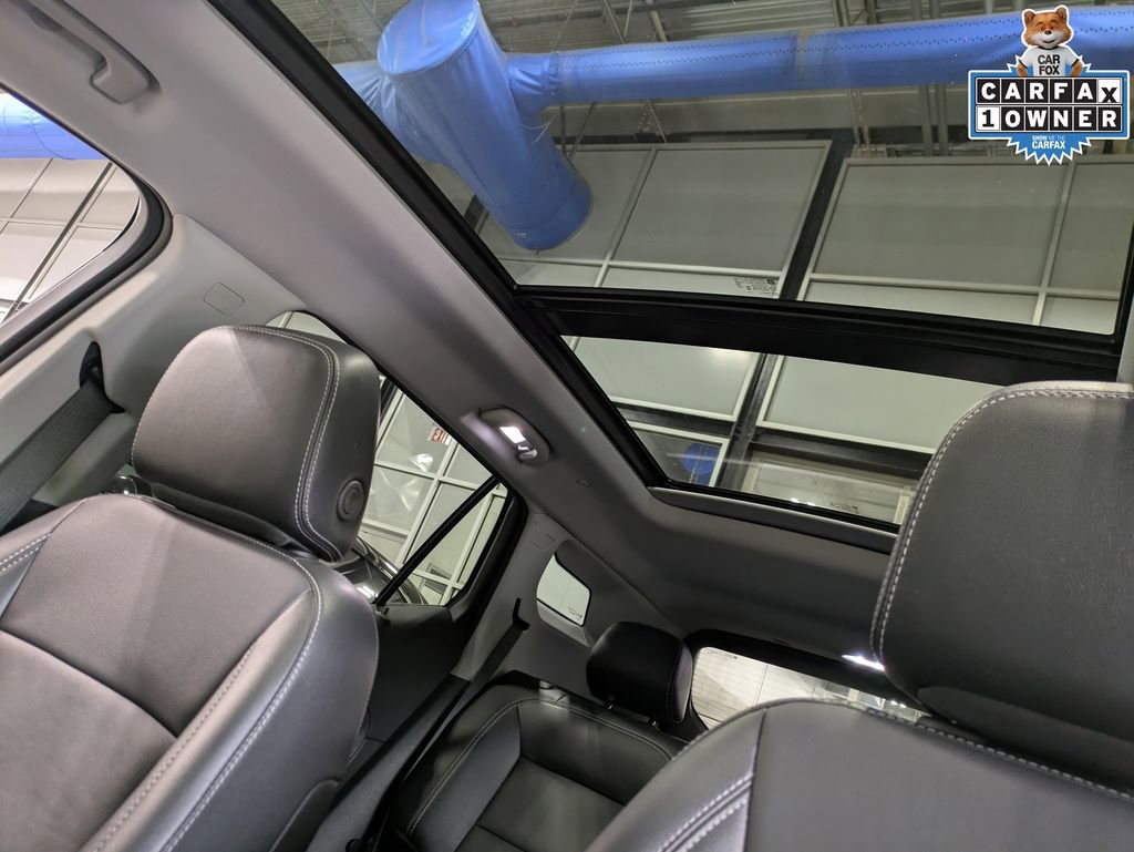 Used 2024 GMC Terrain SLT w/ Infotainment Package II AWD/4WD image 22