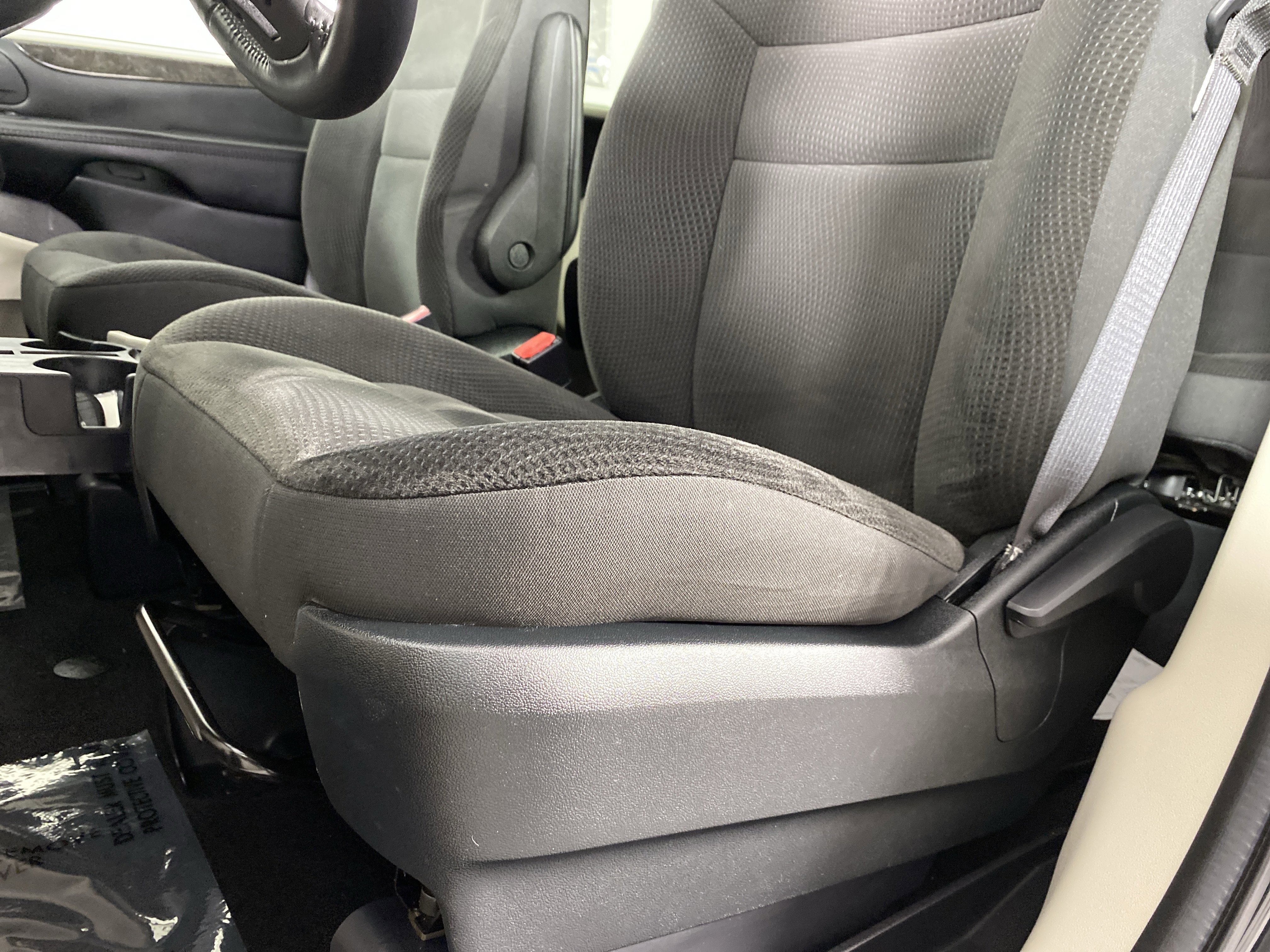 Used 2017 Dodge Grand Caravan SE w/ Power Window Group image 16