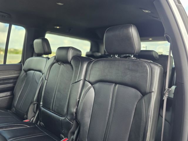 Used 2024 Jeep Wagoneer Series II image 14