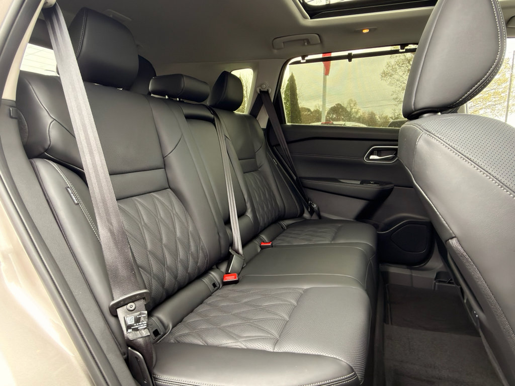 New 2026 Nissan Rogue Platinum w/ Platinum Premium Package image 44