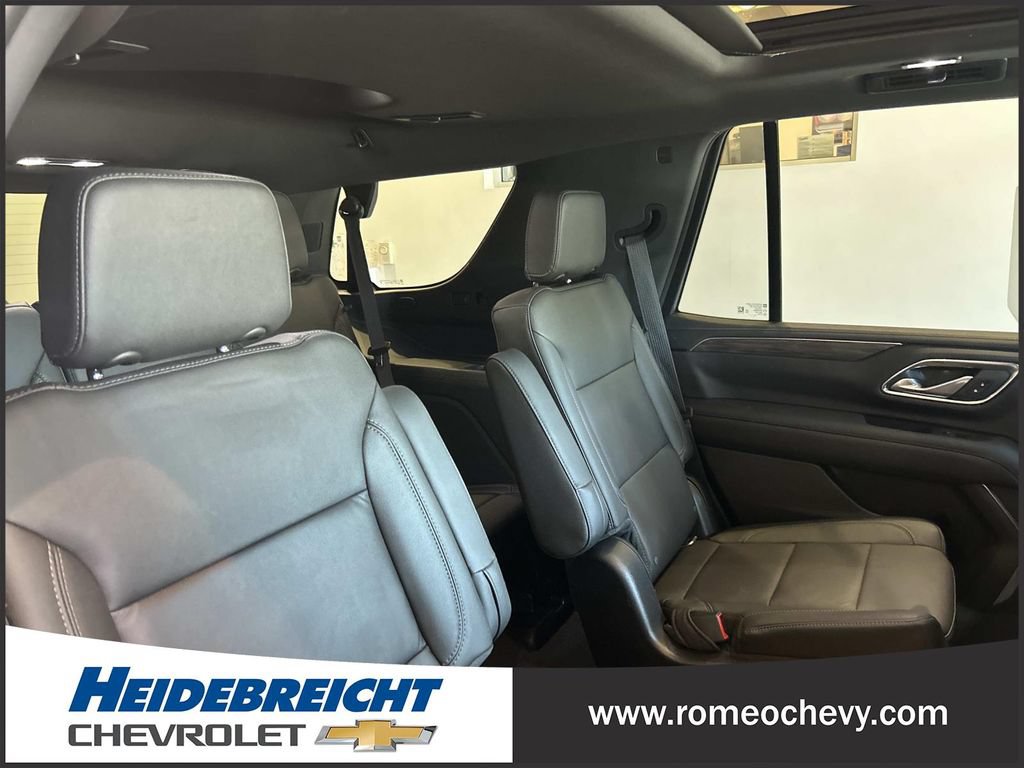 Used 2022 Chevrolet Tahoe LT w/ LT Signature Plus Package AWD/4WD image 36