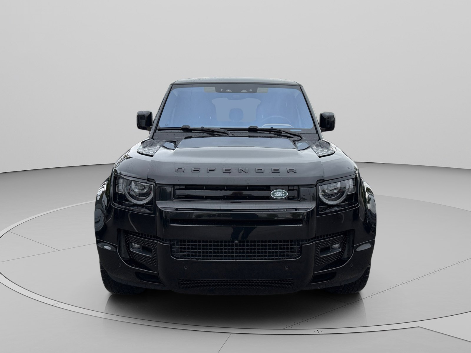 Used 2024 Land Rover Defender 110 X-Dynamic SE AWD/4WD image 8