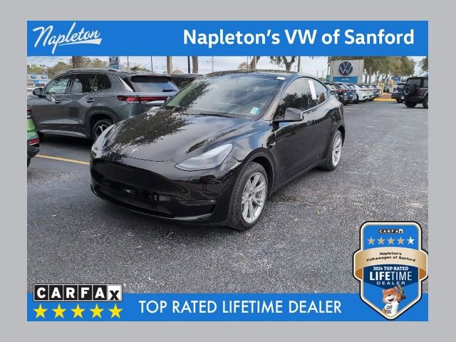 Used 2023 Tesla Model Y Long Range image 1