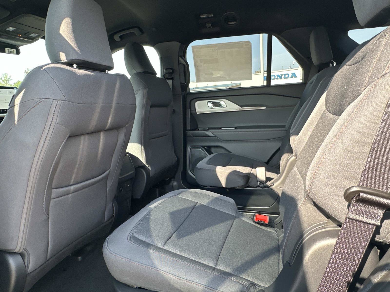 New 2027 Ford Explorer Active AWD/4WD image 26