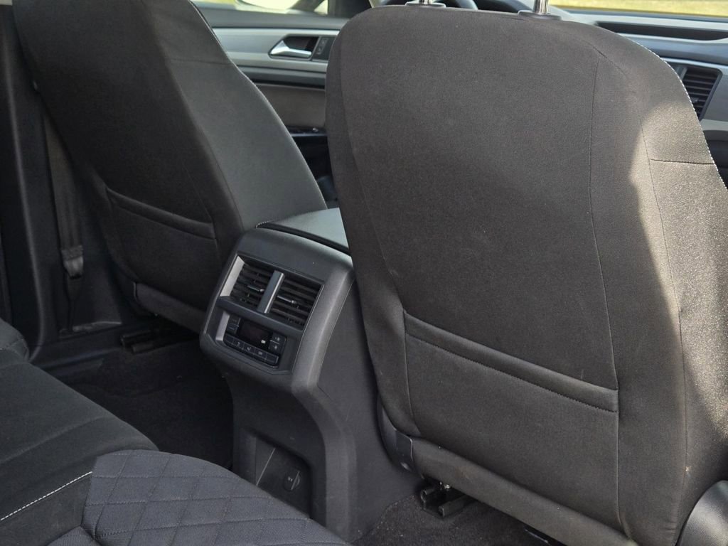 Used 2021 Volkswagen Atlas S image 23