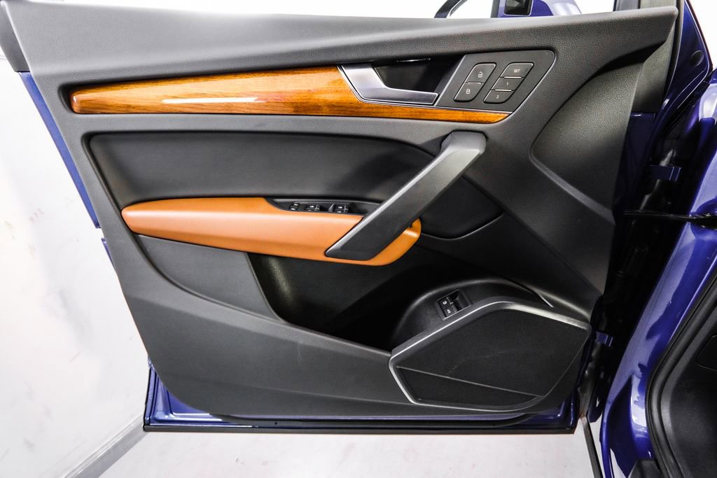 Used 2022 Audi Q5 e Premium image 48