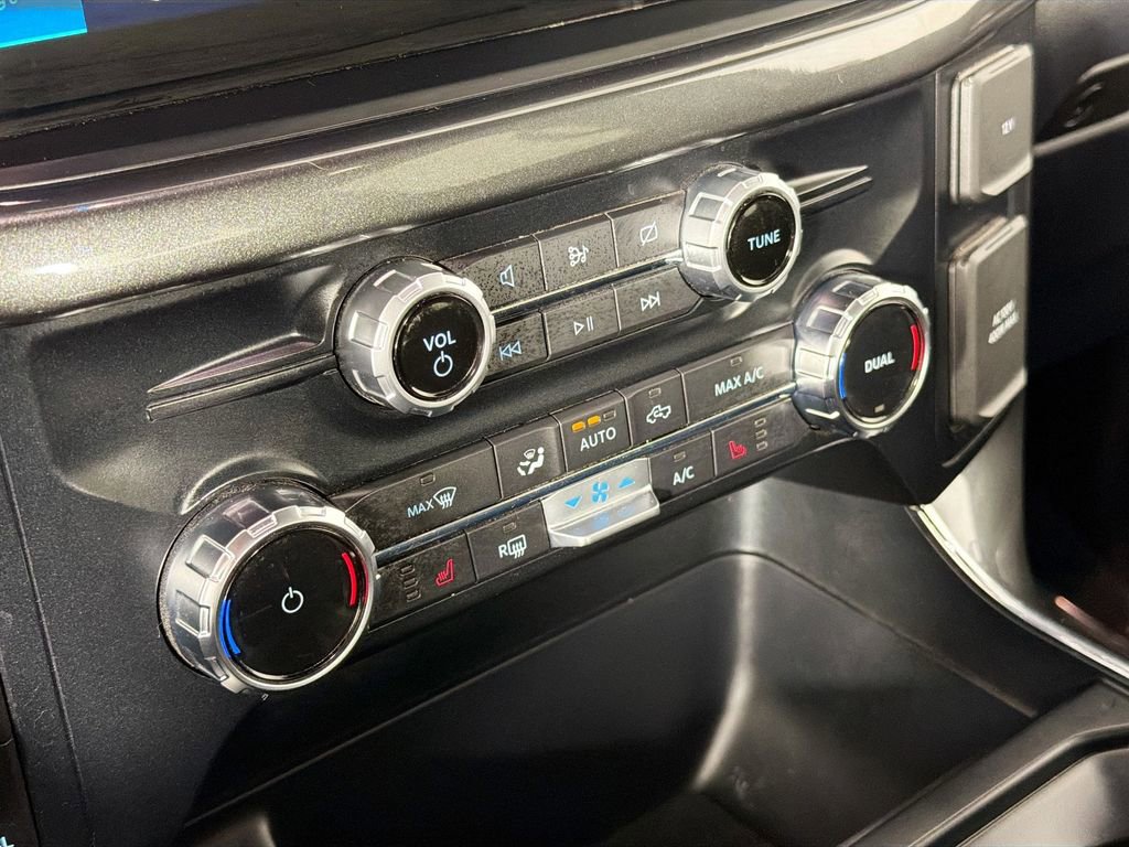 Used 2022 Ford F150 XLT w/ Equipment Group 302A High AWD/4WD image 15