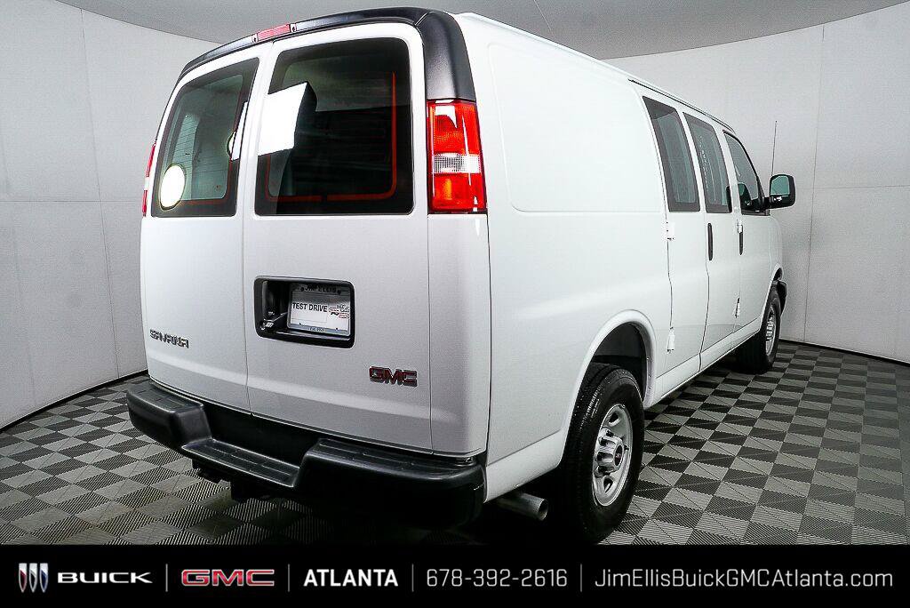 New 2025 GMC Savana 2500 w/ Driver Convenience Package RWD image 24