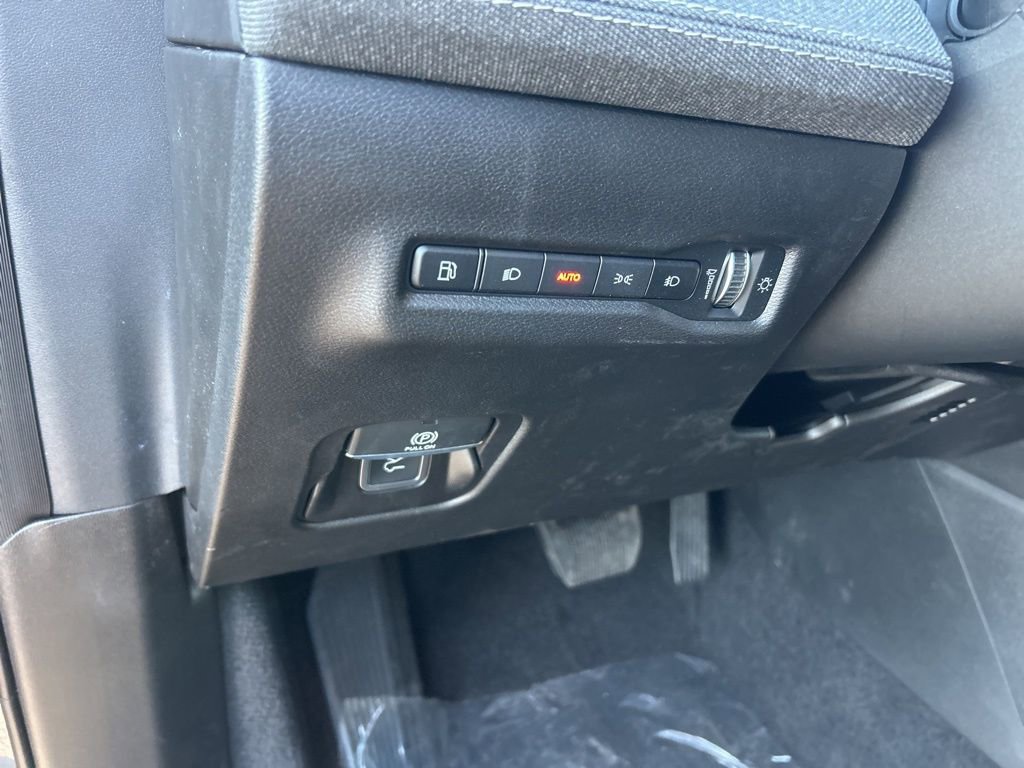 New 2026 Jeep Cherokee Laredo image 35