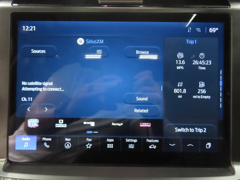 Used 2025 Ford F150 Lariat w/ Equipment Group 501A Mid AWD/4WD image 31