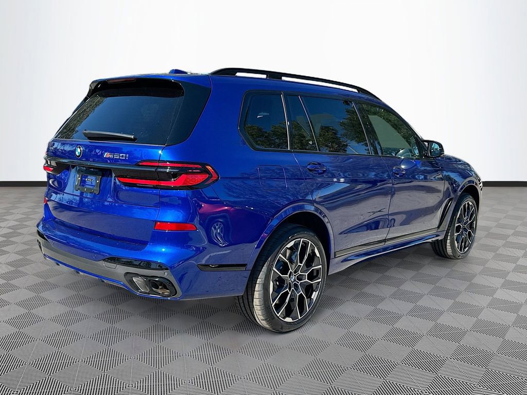 New 2026 BMW X7 M60i image 6