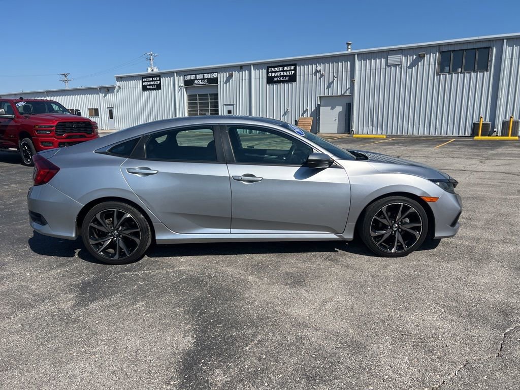 Used 2020 Honda Civic Sport image 2