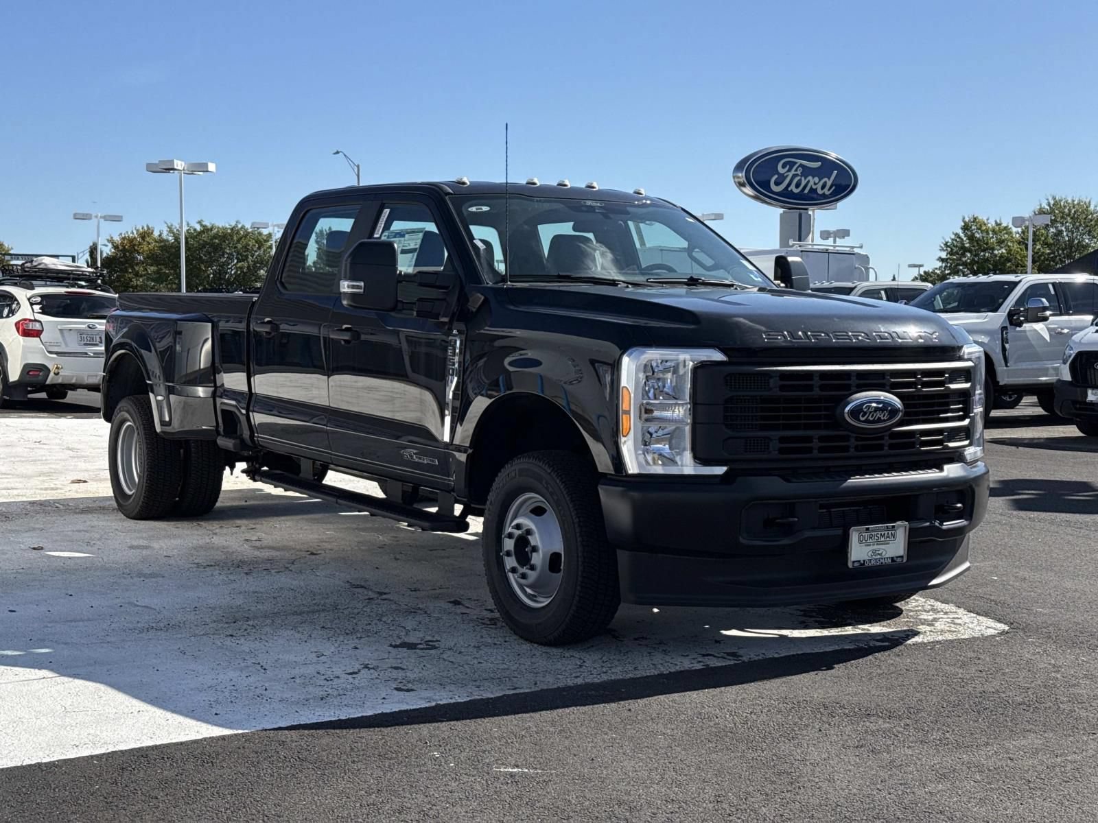 New 2025 Ford F350 XL w/ XL Driver Assist Package AWD/4WD image 1