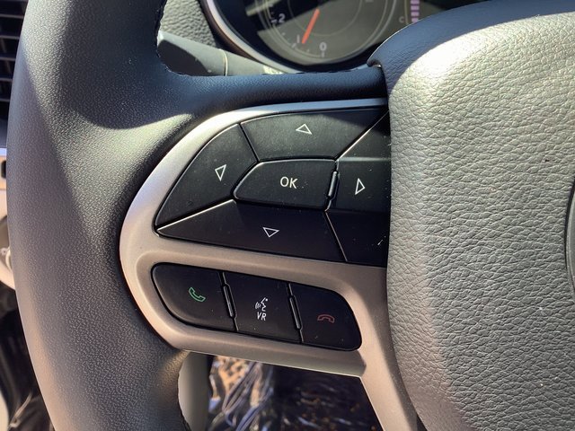 Used 2021 Jeep Cherokee Latitude Lux w/ Trailer Tow Group image 13