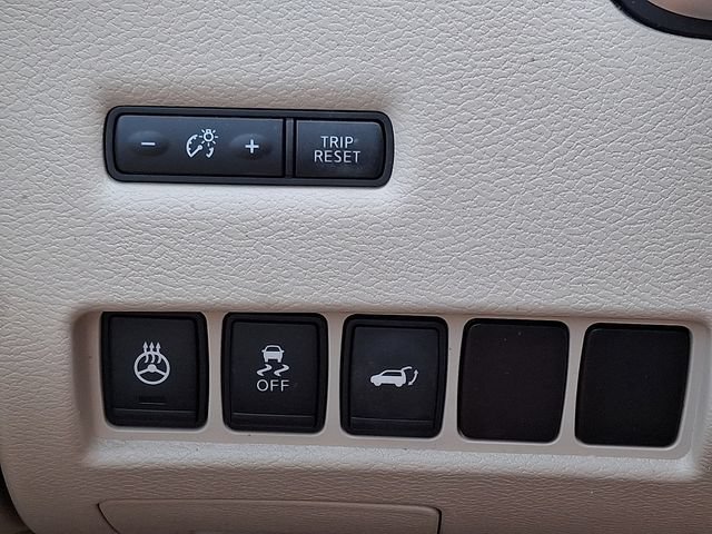 Used 2016 Nissan Murano Platinum w/ Platinum Technology Package AWD/4WD image 26