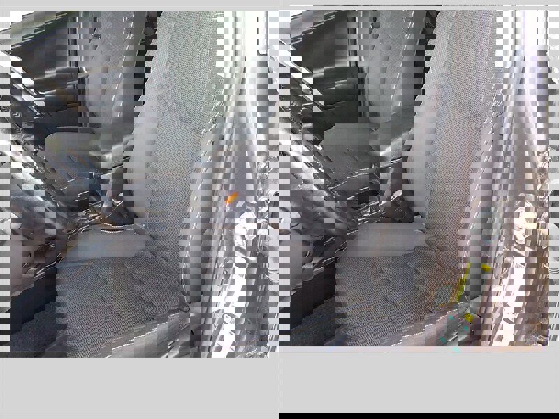 Used 2018 Toyota RAV4 XLE image 5