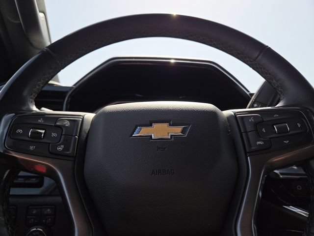 Used 2025 Chevrolet Silverado 2500 High Country w/ High Country Premium Package AWD/4WD image 31