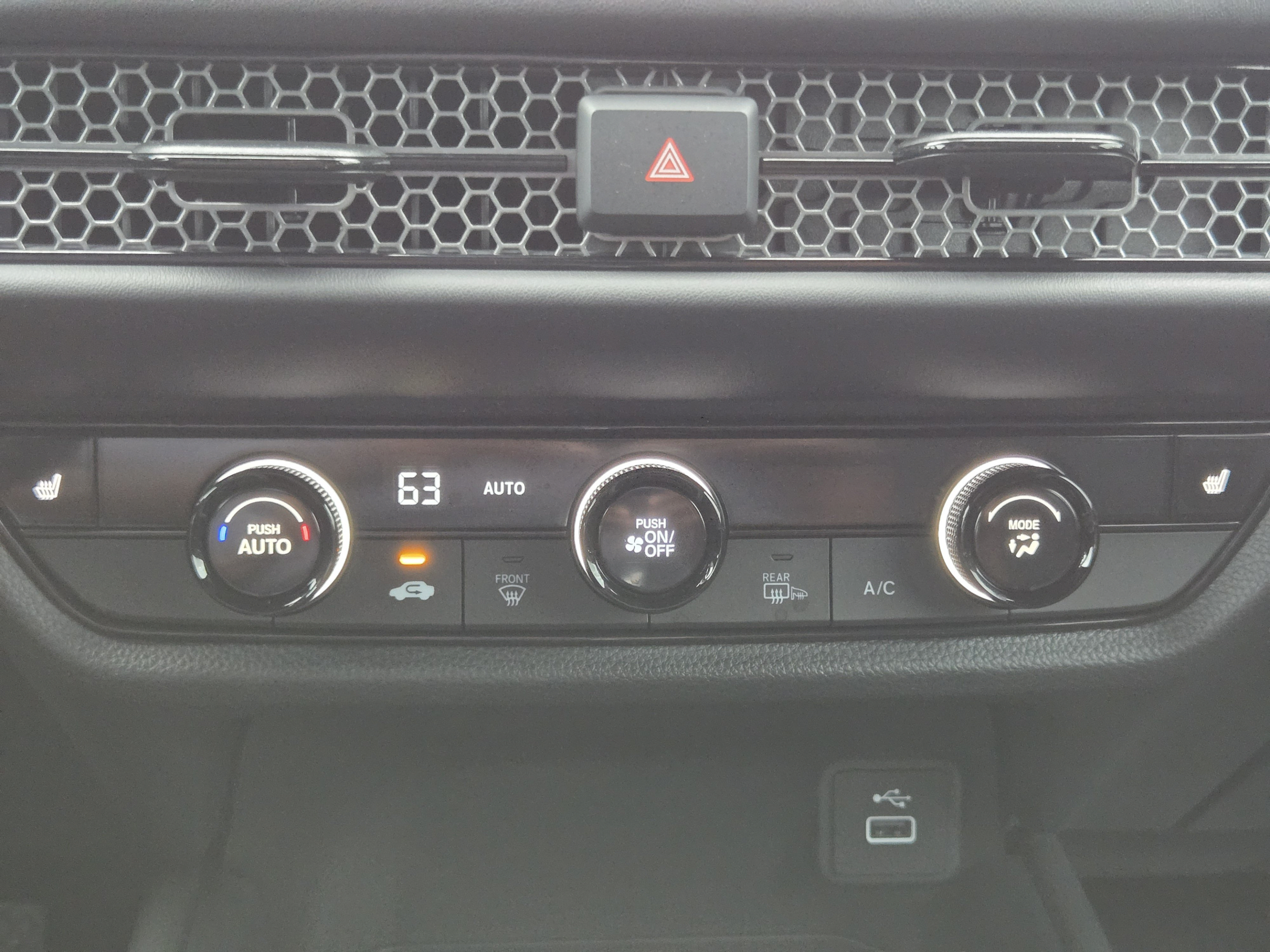 Used 2025 Honda HR-V Sport image 15