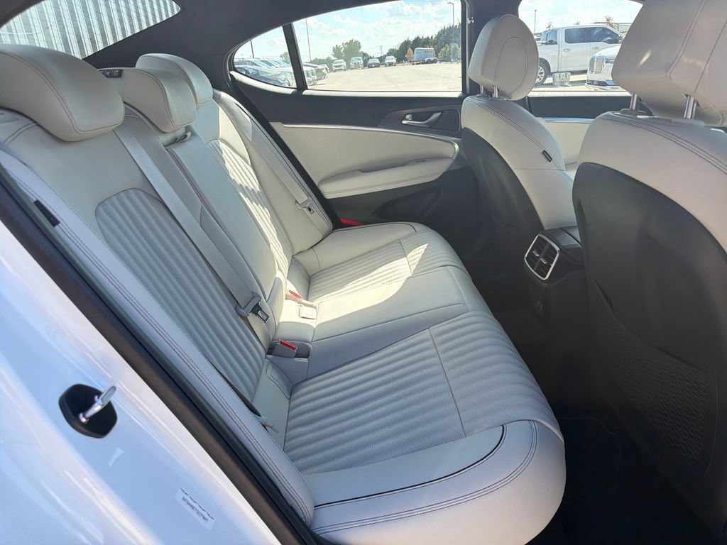 New 2026 Genesis G70 3.3T Sport Prestige RWD image 25