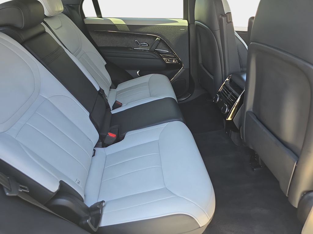 Certified 2023 Land Rover Range Rover Sport SE Dynamic AWD/4WD image 11