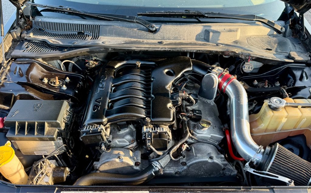 Used 2005 Dodge Magnum SE RWD image 19