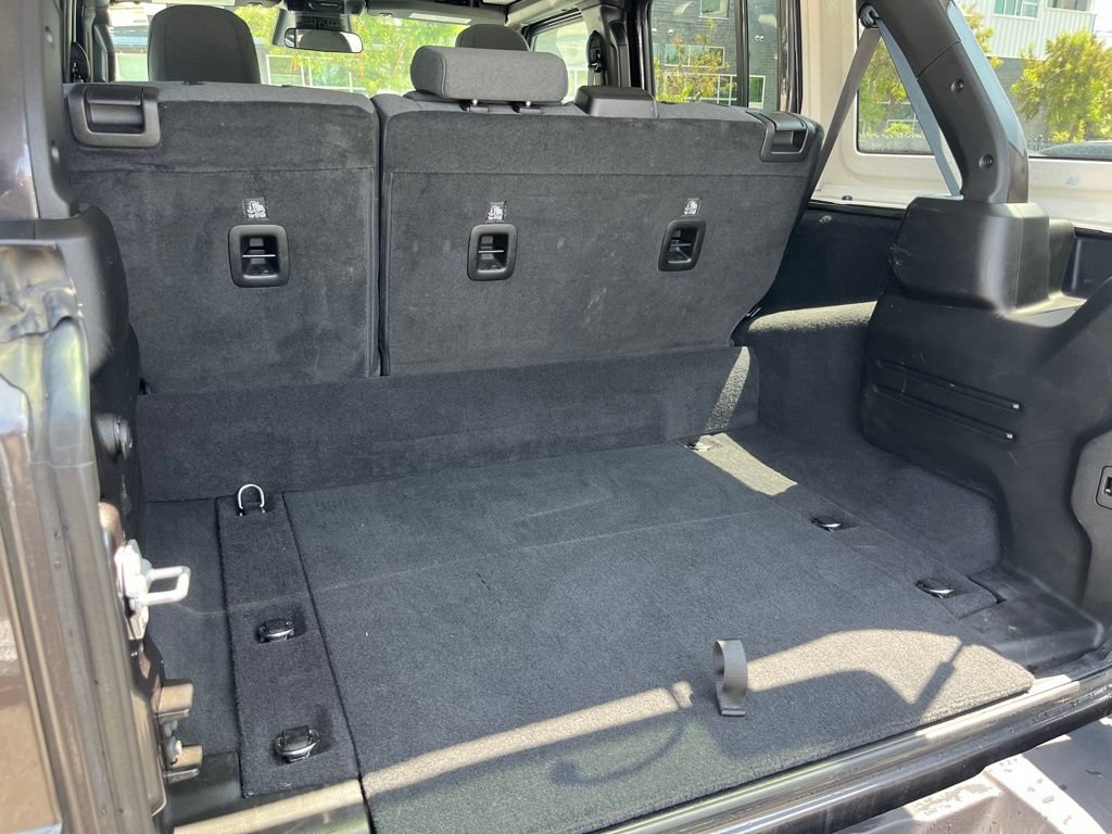 Used 2025 Jeep Wrangler Unlimited Sport S 4xe AWD/4WD image 9