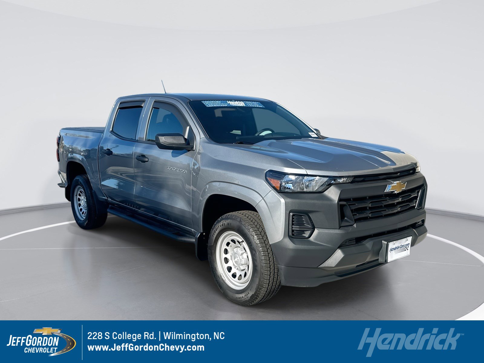 Used 2024 Chevrolet Colorado W/T w/ WT Convenience Package image 1