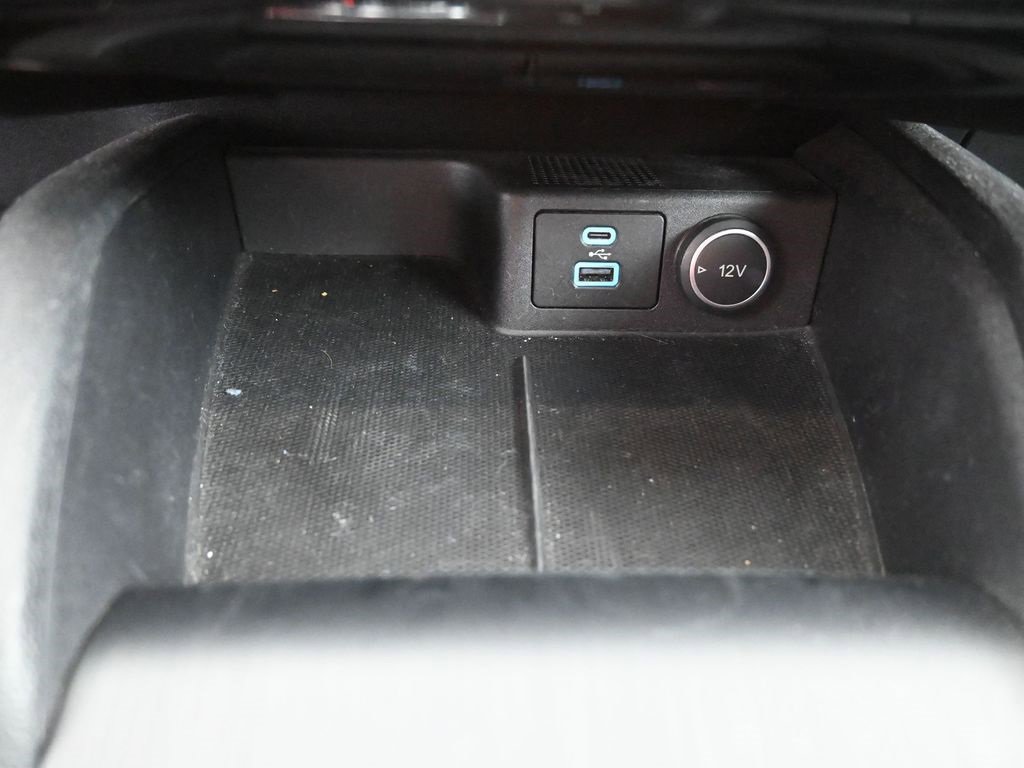 Used 2021 Ford Escape SEL image 28